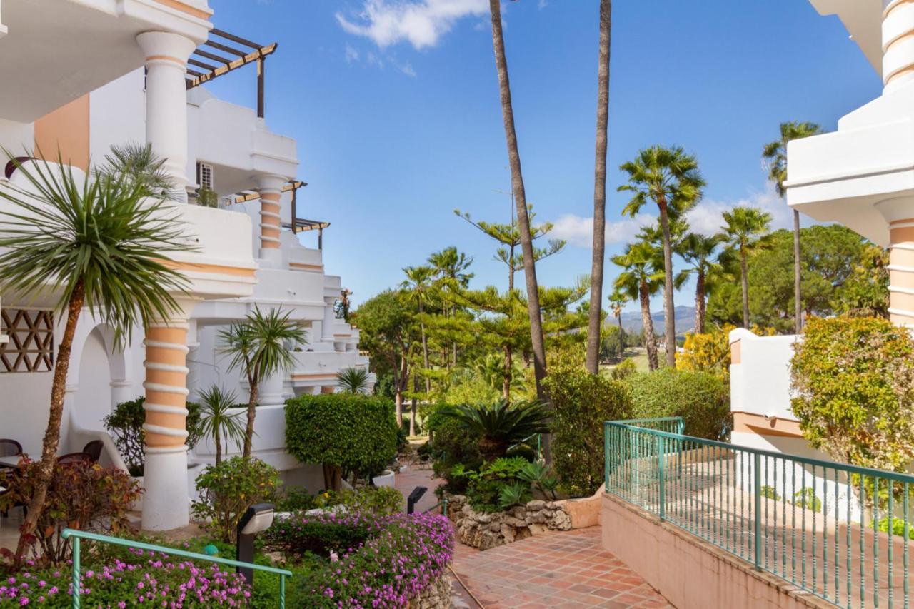 פואנגירולה Matchroom Country Club Resort מראה חיצוני תמונה