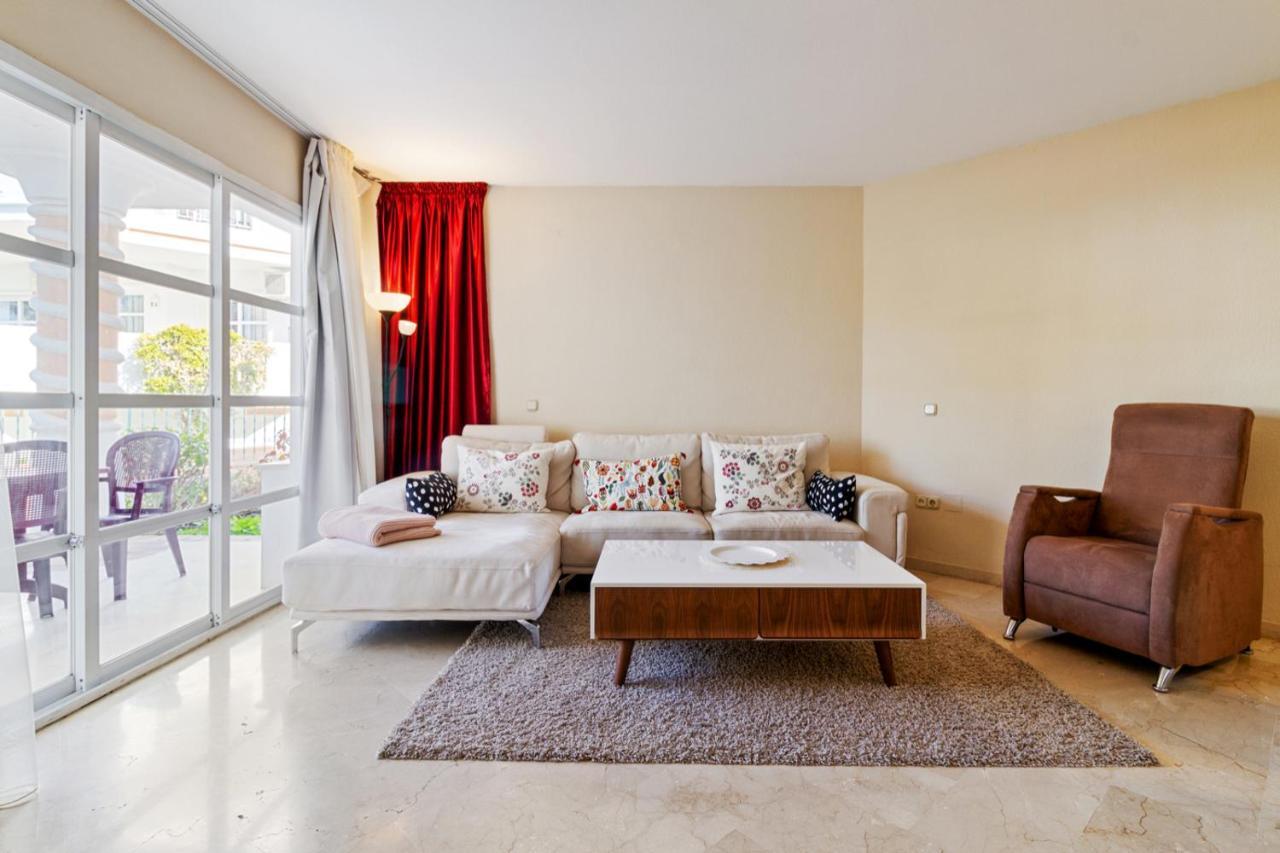 פואנגירולה Matchroom Country Club Resort מראה חיצוני תמונה