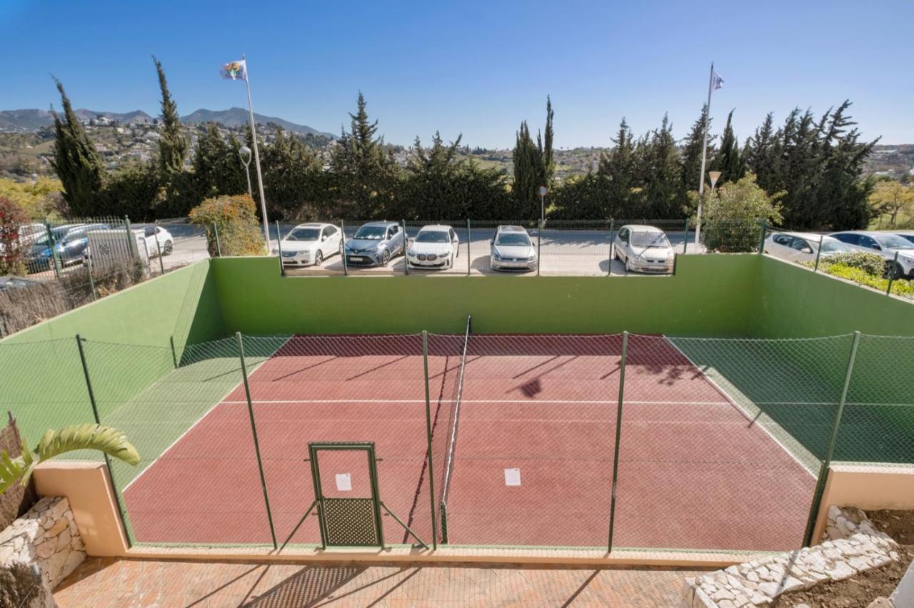 פואנגירולה Matchroom Country Club Resort מראה חיצוני תמונה