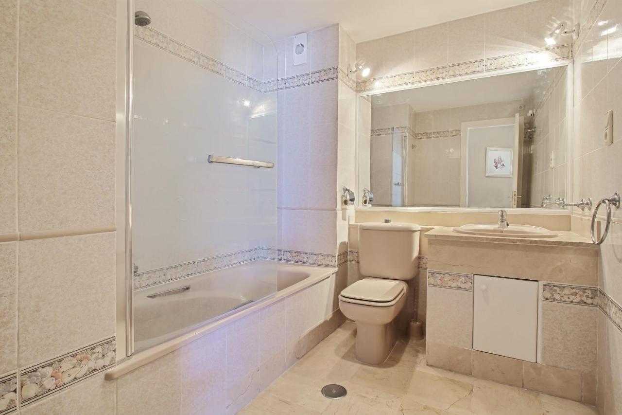 פואנגירולה Matchroom Country Club Resort מראה חיצוני תמונה